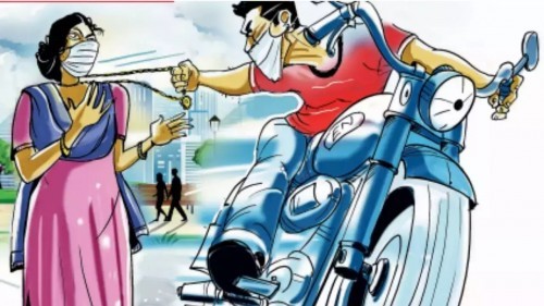 महिलेच्या गळ्यातील मंगळसूत्र ओरबाडून दुचाकीस्वार फरार