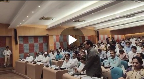 बघा व्हिडिओ – जिल्हा नियोजन समितीच्या बैठकीत आमदार कांदे यांनी शेतकऱ्यांच्या प्रश्नांकडे वेधले लक्ष