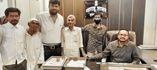 दिव्यांग बांधवांची दिवाळी होणार गोड भाजपा दिव्यांग आघाडी व मनमाड दिव्यांग ग्रुप  च्या प्रयत्नाला यश