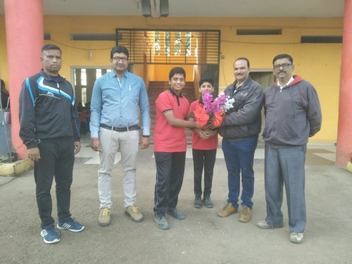 के.आर.टी शाळेचे सार्थक वाढवणे आणि स्मित मकवाने यांची जिल्हास्तरीय बुद्धिबळ स्पर्धेसाठी निवड