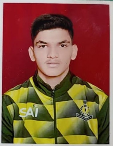 के.आर. टी. शाळेच्या साईराज परदेशीची वेटलिफ्टींग स्पर्धेत चमकदार कामगिरी