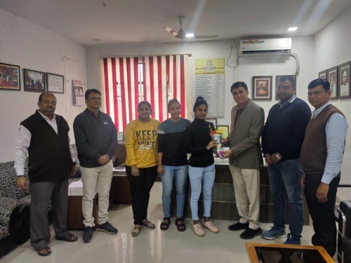 महाराष्ट्र मिनी ऑलिम्पिक स्पर्धेसाठी मनमाड महाविद्यालयाच्या खेळाडूंची निवड