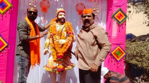 गांधी चौक मित्र मंडळ – भारत गणेश मंडळातर्फे छत्रपती शिवाजी महाराज जयंती साजरी