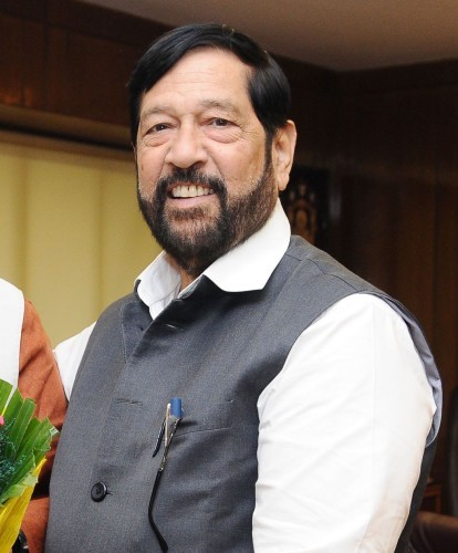 पुण्याचे भाजपचे खासदार गिरीश बापट यांचे निधन