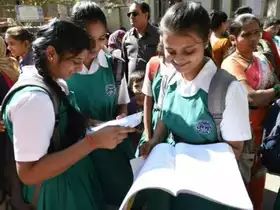 येत्या वर्षापासून लागु होणार नवीन शैक्षणिक धोरण – शालेय शिक्षणमंत्री दिपक केसरकर