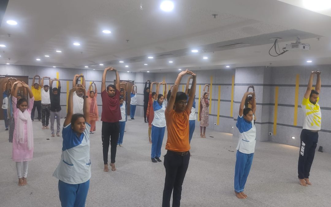 अशोका मेडिकव्हर हॉस्पिटल्स तर्फे आंतरराष्ट्रीय योग दिन साजरा