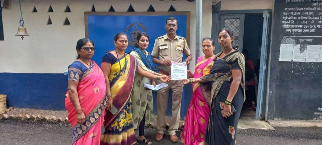 मणिपूर घटनेचा मनमाड शहर शिवसेना महिला आघाडीतर्फे निषेध – आरोपींना फाशी देण्याची मागणी