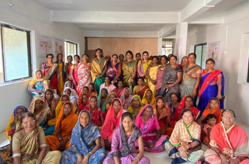 अखिल भारतीय महात्मा फुले समता परिषद महिला आघाडीची  बैठक संपन्न