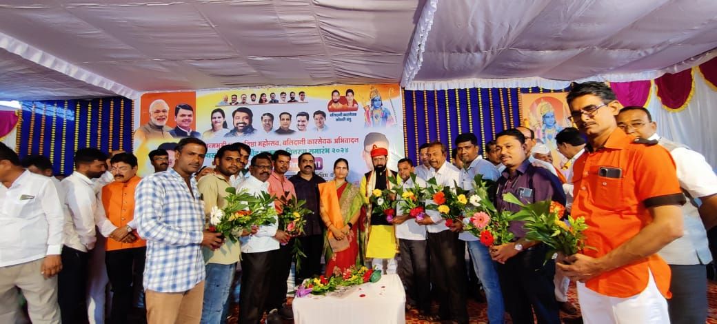नांदगाव येथे सामाजिक क्षेत्रात कार्य करणाऱ्यांचा भाजपतर्फे सत्कार