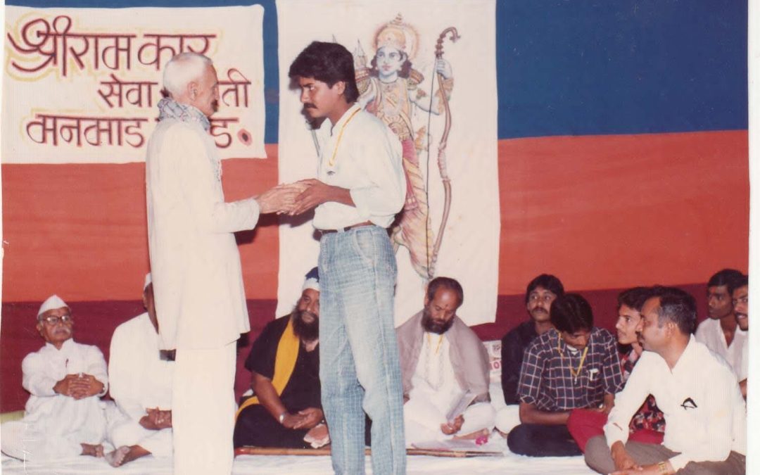 अयोध्या येथील श्रीराम जन्मभूमी मुक्तीच्या ऐतिहासिक आंदोलनामध्ये ओम मित्र मंडळ संचलित श्रीराम जन्मोत्सव समिती मनमाड चे महत्वपूर्ण गौरवास्पद योगदान          देव,धर्म आणि राष्ट्र कार्याची स्वप्न पूर्ती ➖नितीन पांडे