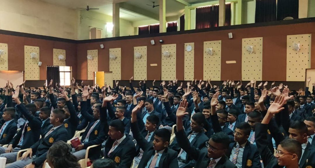 परीक्षा पे चर्चा हा कार्यक्रम विद्यार्थ्यांसाठी आणि पालकांसाठी उपयोगी व प्रेरणादायी :- डॉ भारती पवार