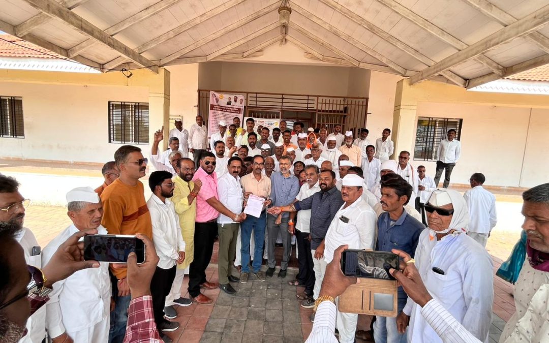 नांदगाव येथे महाविकास आघाडीचे आंदोलन