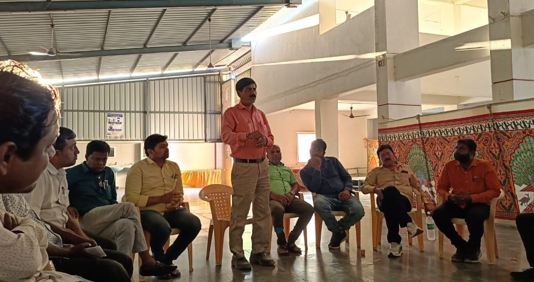 भाजपा बूथ चलो संपर्क अभियान….! मनमाड शहर भाजपा ची बैठक