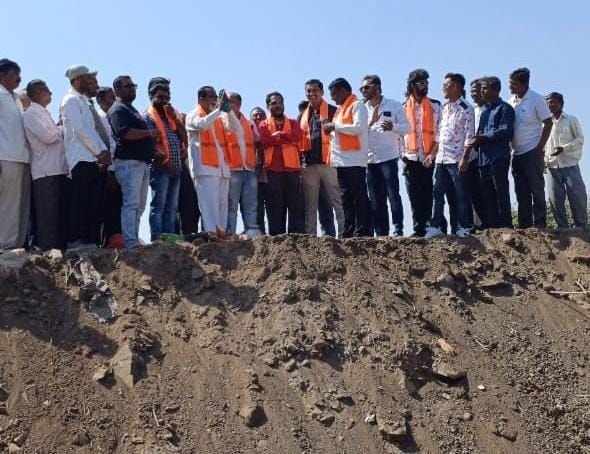 मनमाड हद्दीतील सटवाई नाला येथे बंधाऱ्याचे भूमिपूजन संपन्न