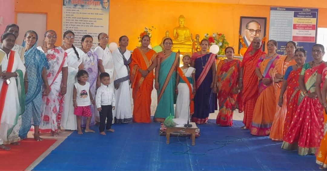 मनमाड – महामाया महिला मंडळाच्यावतीने बुधलवाडी येथील कपिल वस्तू बुद्ध विहारात भारतीय स्वातंत्र्य दिन उत्साहात साजरा करण्यात आला