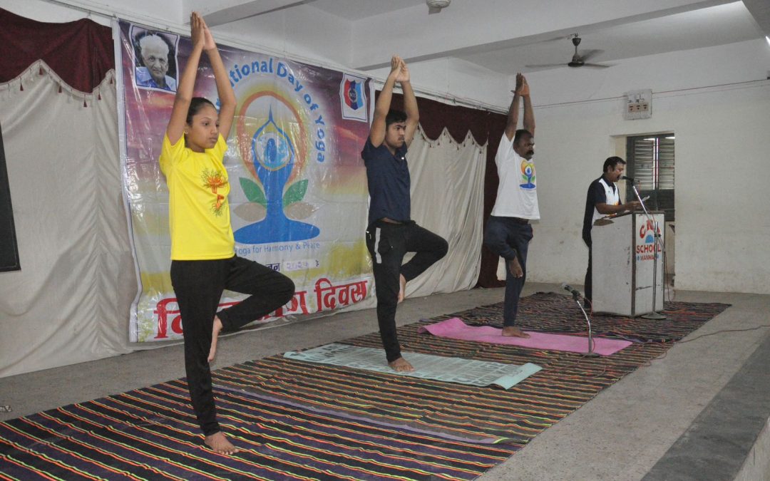 छत्रे विद्यालयात विश्व योग दिन उत्साहात