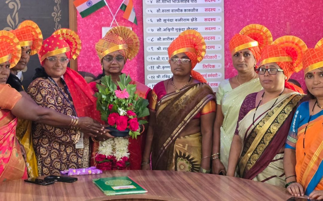 मल्हारवाडी ग्रामपंचायतीच्या सरपंच पदी सौ. अश्विनी खैरणार यांची बिनविरोध निवड