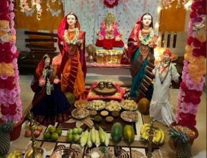 घरोघरी सोनपावलांनी ज्येष्ठा गौरीचे आगमन