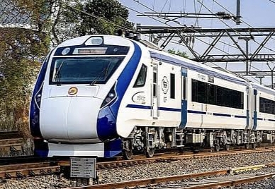 साईनगर शिर्डी वंदे भारत आता मनमाडलाही थांबणार